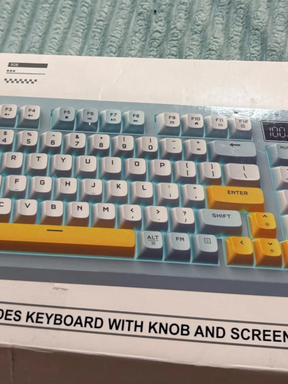 ONIKUMA G80 94-Key Wireless Gaming Keyboard RGB LCD Knob Tri-Mode White